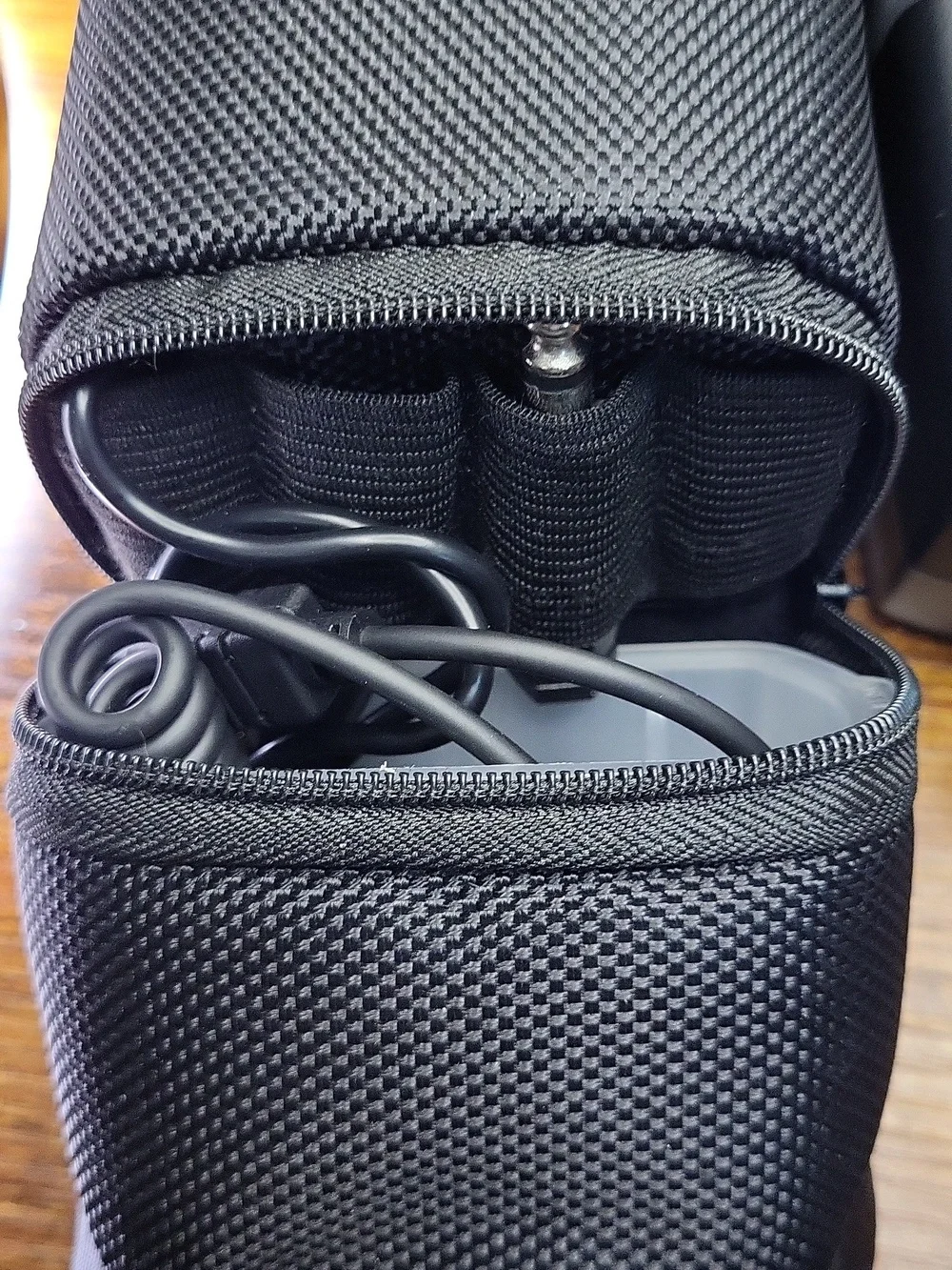 Altura Digital SLR Auto-Focus TTL Flash, .43 Wide Angle, & Wireless Trigger Set.